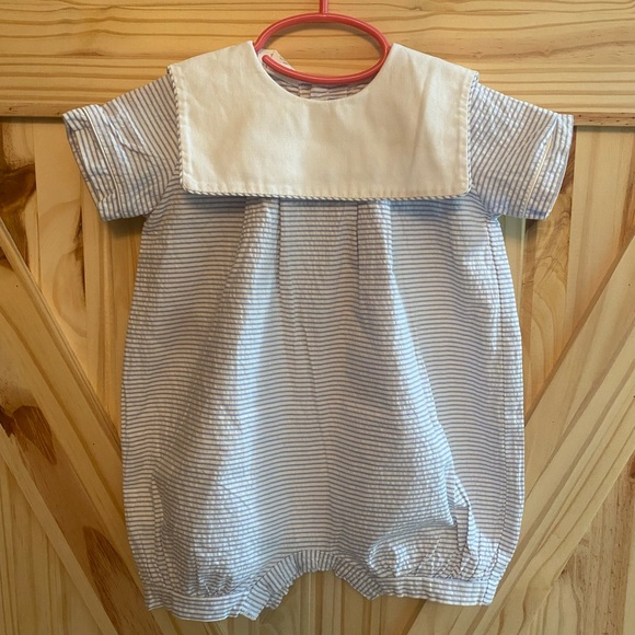 ❤️MONDAYS CHILD ONESIE❤️ - Picture 1 of 7